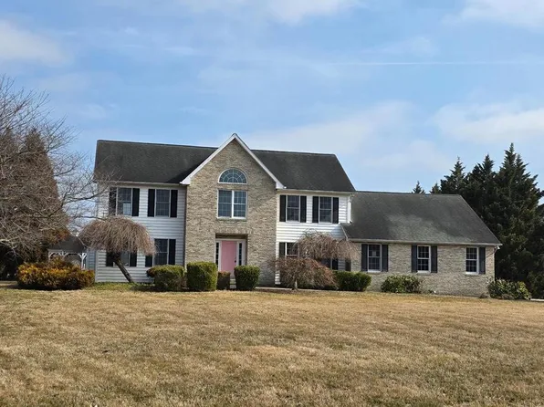 221 Winchester Dr, Centreville, MD 21617