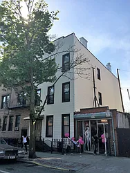 1733 Cornelia Street  image 1 of 3