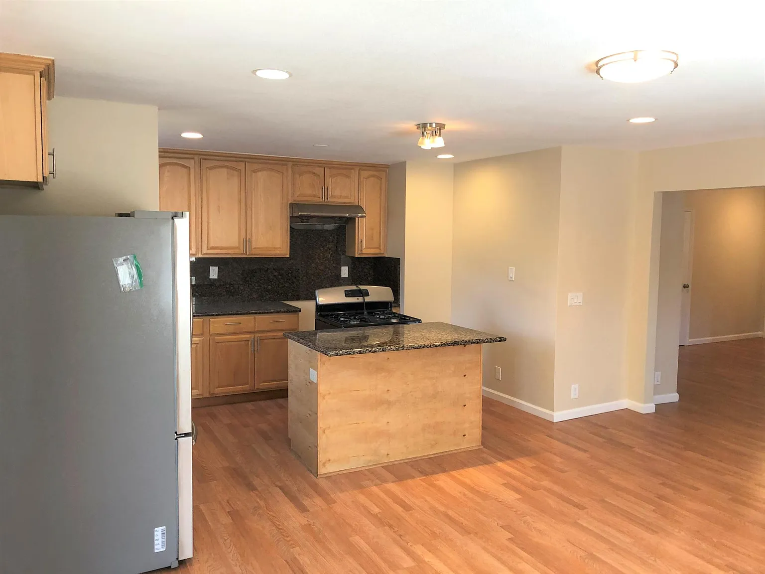 819 San Ramon Ave — Photo 4