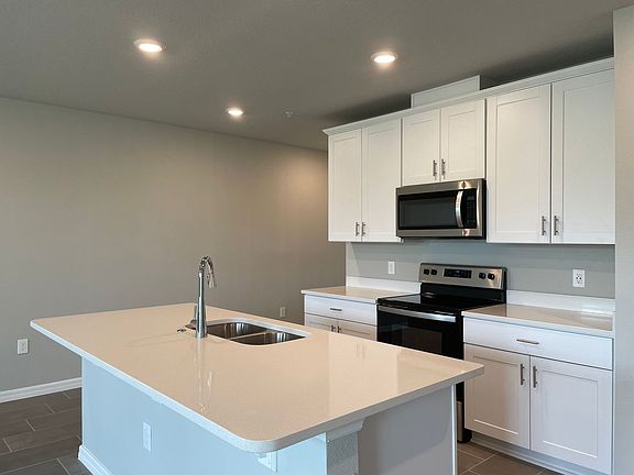 3rd image of 2535 Sweet Viburnum Way