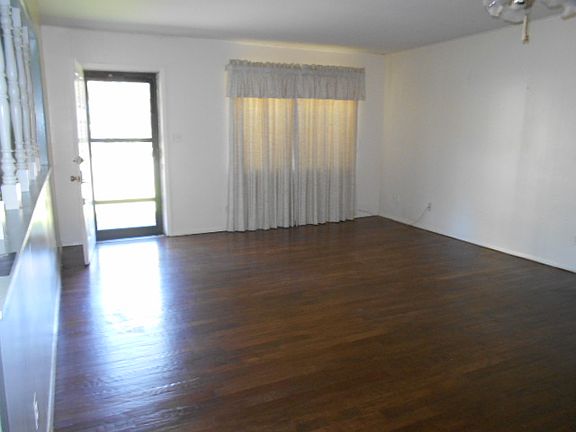 2nd image of 108 S Lide Ave
