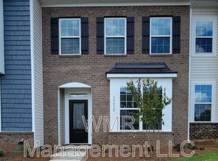 15612 Country House St, Charlotte, NC 28273
