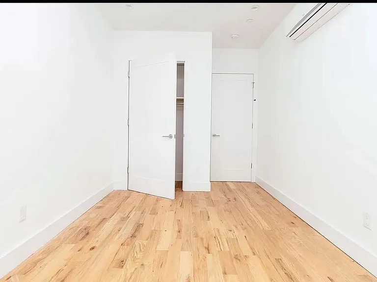 1471 Nostrand Ave #3B — Photo 2