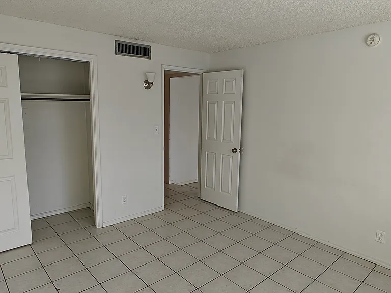 Good Rain Apts — Photo 59