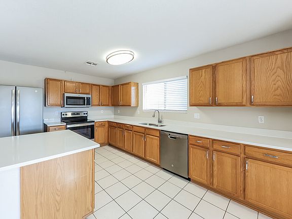 5th image of 8211 W Mission Ln
