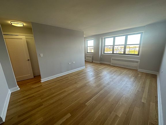 2nd image of 2040 Bruckner Blvd APT 11J