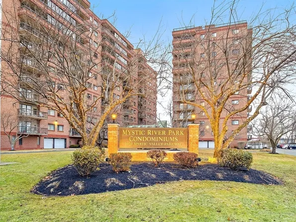 3920 Mystic Valley Pkwy APT 709, Medford, MA 02155