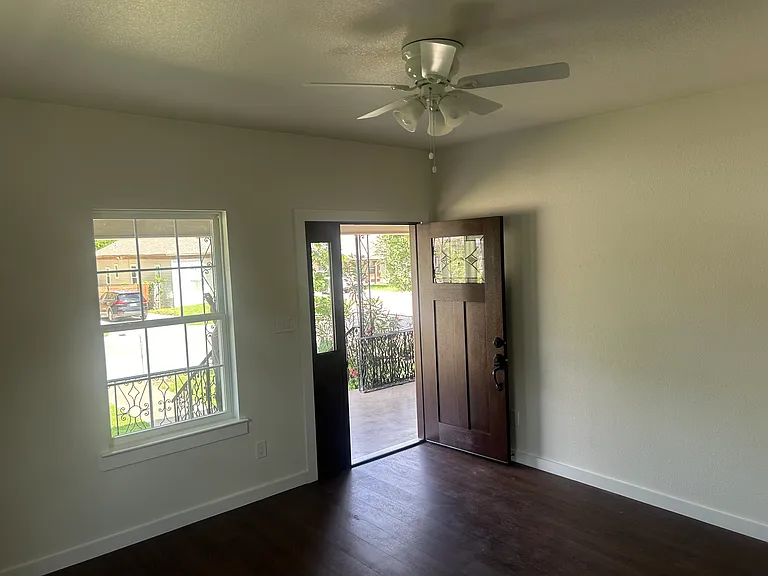 2315 Pearl Ave — Photo 14