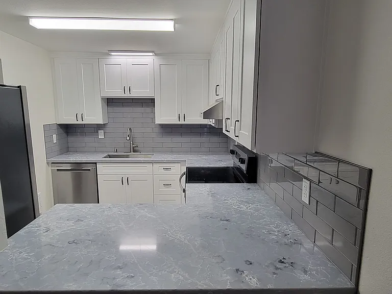 12613 SE 42nd St #613 — Photo 5