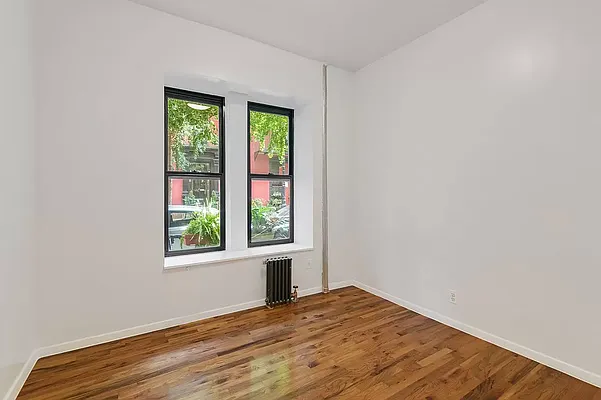 Rented by REAL New York | media 9