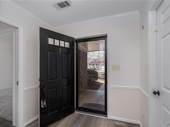 5th image of 1605 Bellingrath Dr