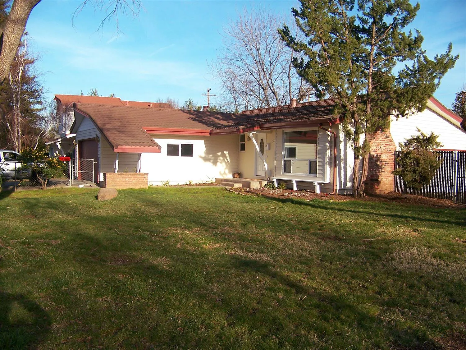 3054 Ramsgate Way photo 1