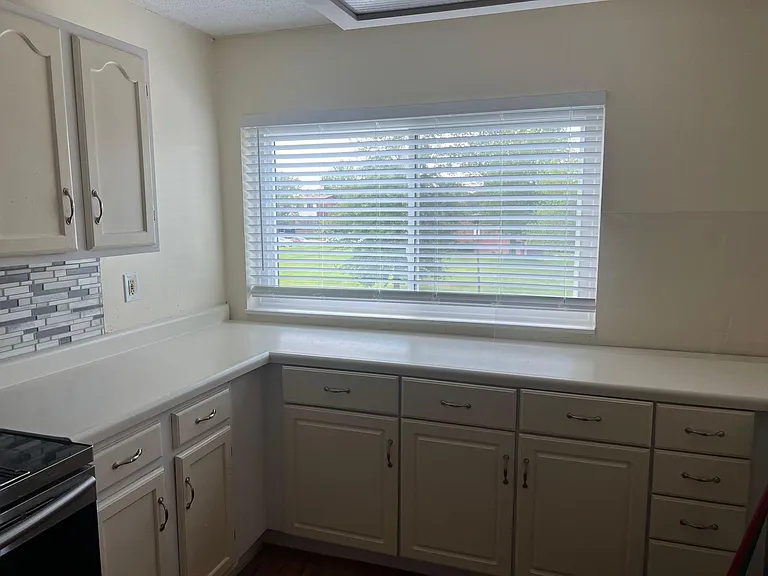 177 Carmel Woods Dr — Photo 3