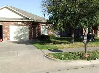 931 Jenni Dr, Midlothian, TX 76065