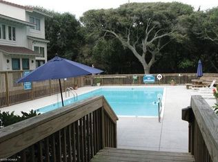 651 Salter Path Rd APT 40, Pine Knoll Shores, NC 28512