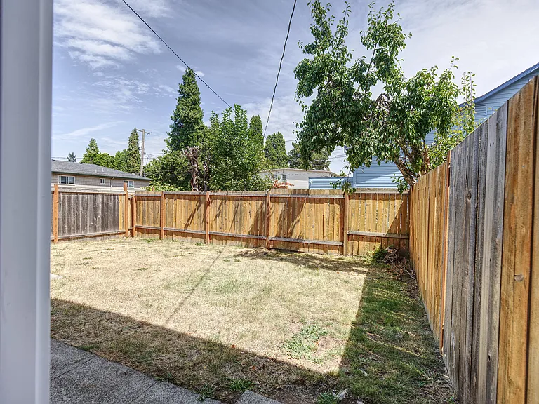 1180 Fairmount Ave S — Photo 30