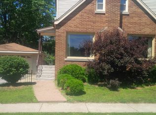 18262 Grant St, Lansing, IL 60438