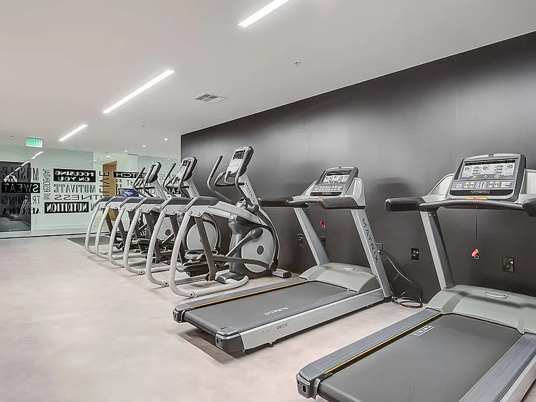 IMT 6500 — Photo 17