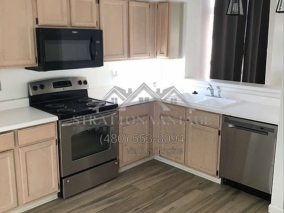 5th image of 16828 S 13th Way