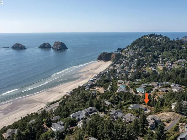 Pinewood #6, Oceanside, OR 97134