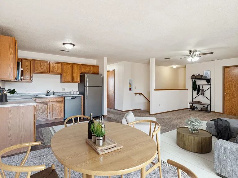 Two Bedroom C - 2 Bed / 2 Bath - 1,200 Sq.Ft.