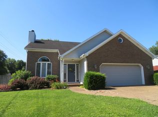 7511 W Middlefield Rd, Newburgh, IN 47630
