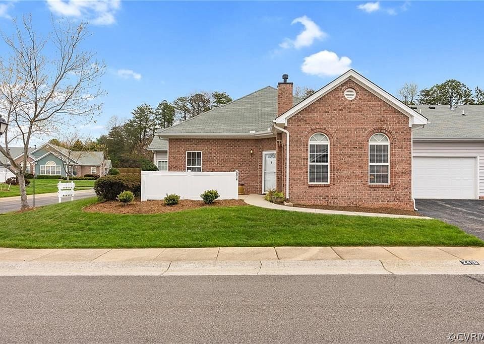 1st image of 2419 Wanstead Ct