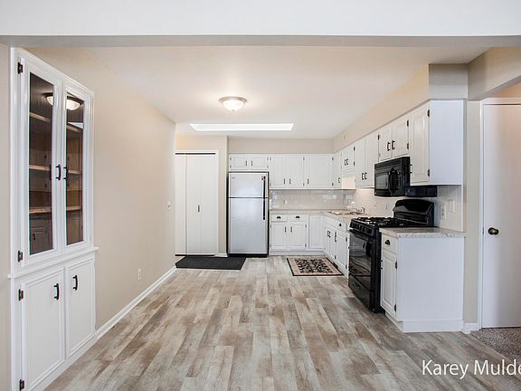 5th image of 5855 Leisure South Dr SE #172