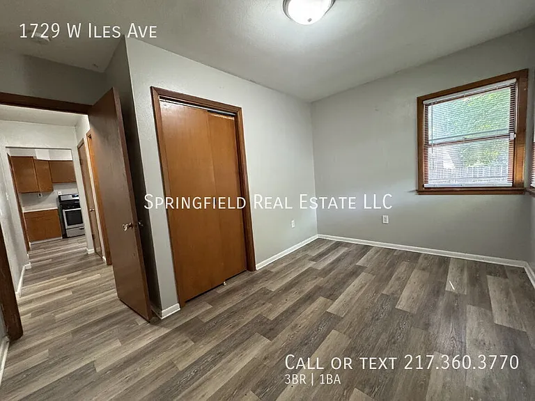 1729 W Iles Ave — Photo 11