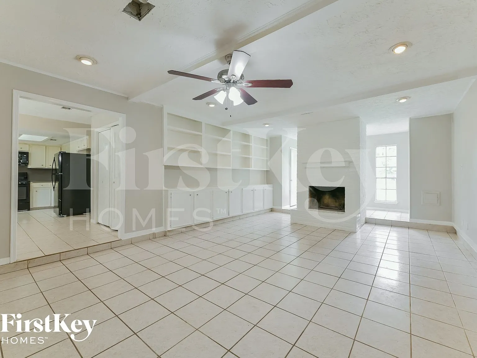 3 bed, 2.0 bath, 1698 sqft, $1,710 — Photo 3