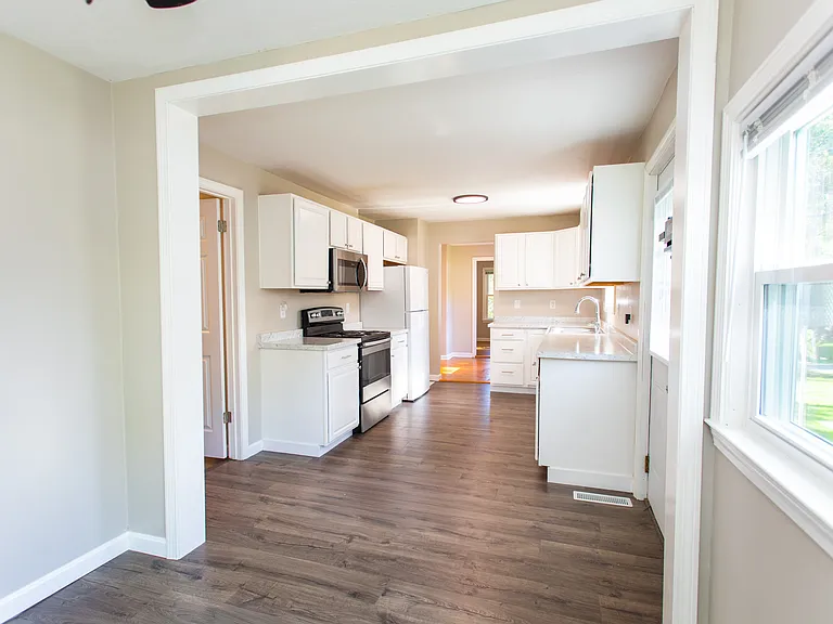 19 Prospect St #1 — Photo 6