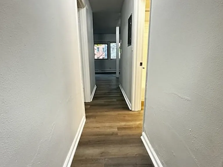 The Willis Apartments — Photo 26