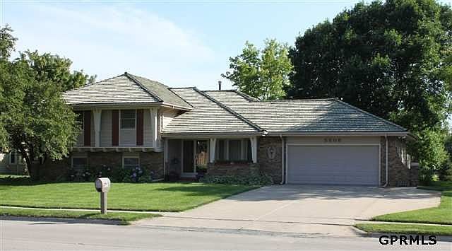1st image of 5806 Oak Hills Dr