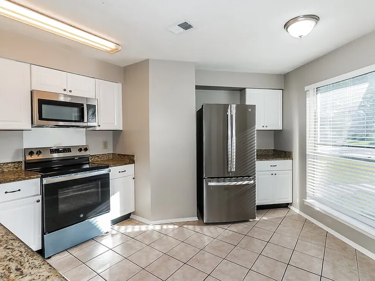 10111 King Ranch Ln — Photo 7