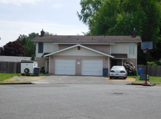 914 11th Ave NW #916, Puyallup, WA 98371