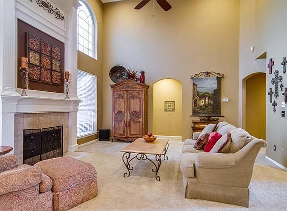 3rd image of 7705 Brushfield Dr