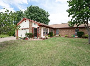 1217 S Walnut Ave, Broken Arrow, OK 74012