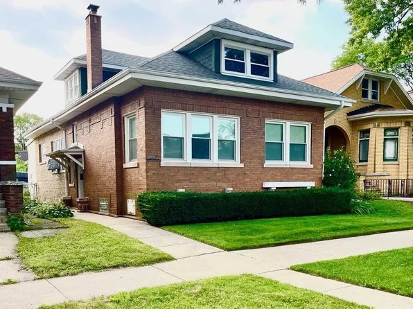 6146 N Maplewood Ave, Chicago, IL 60659