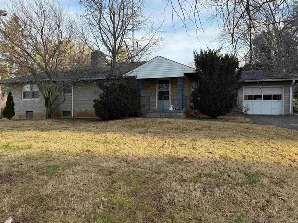 411 E Glendora Dr, Bloomington, IN 47408