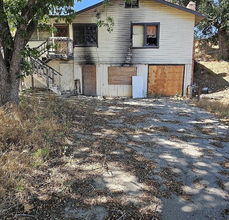 29830 Central Ave, Val Verde, CA 91384 Zillow