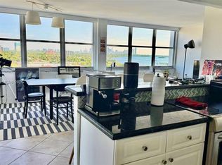 11930 N Bayshore Dr APT 1109, North Miami, FL 33181