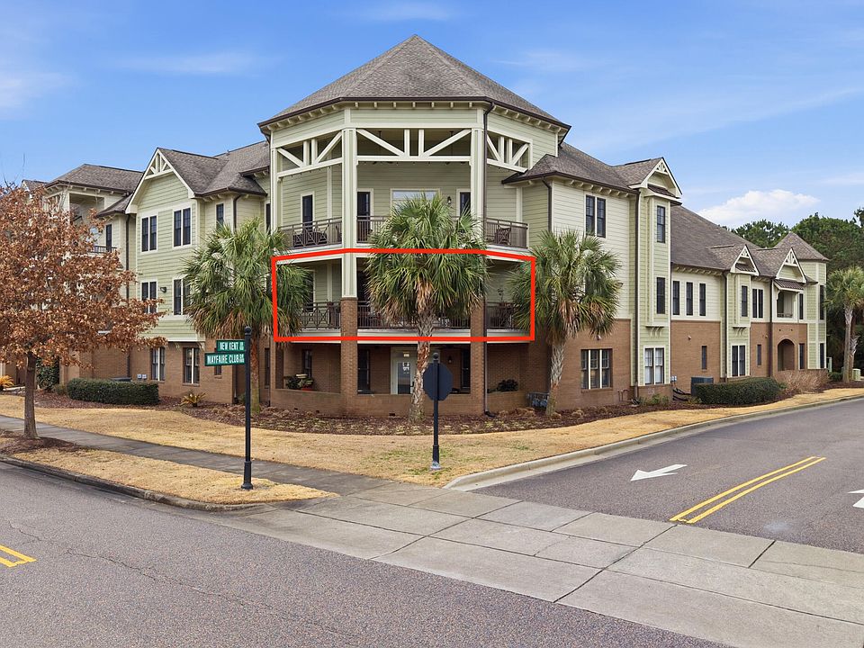 1st image of 561 Garden Terrace Drive #203