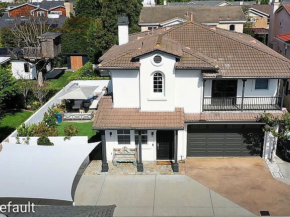 5th image of 273 Mesa Dr #B