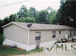 3720 Ella West Cir, Lynnville, TN 38472