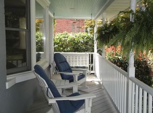 8303 Thoreau Dr, Bethesda, MD 20817