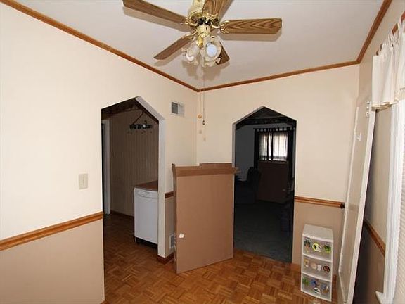 5th image of 3224 Vittmer Ave