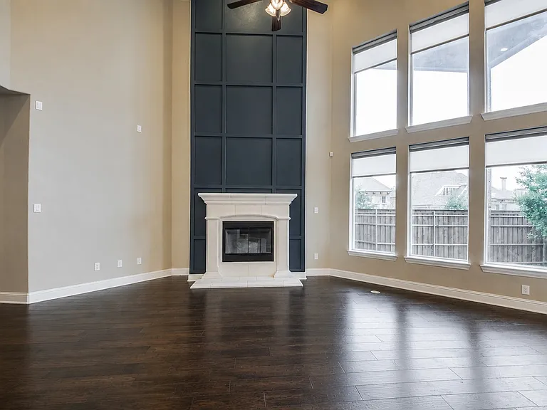 10404 Bartlett Dr — Photo 11