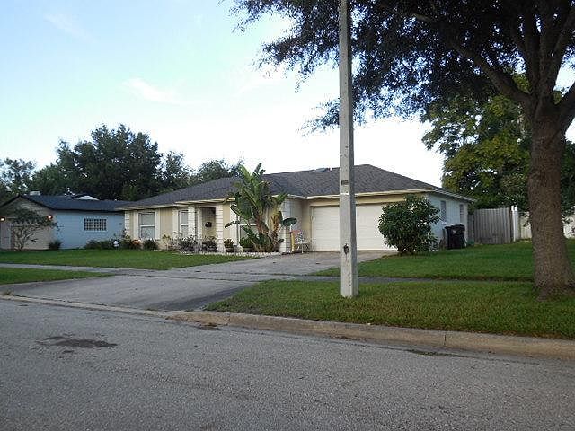 1st image of 1036 Brockway Ave
