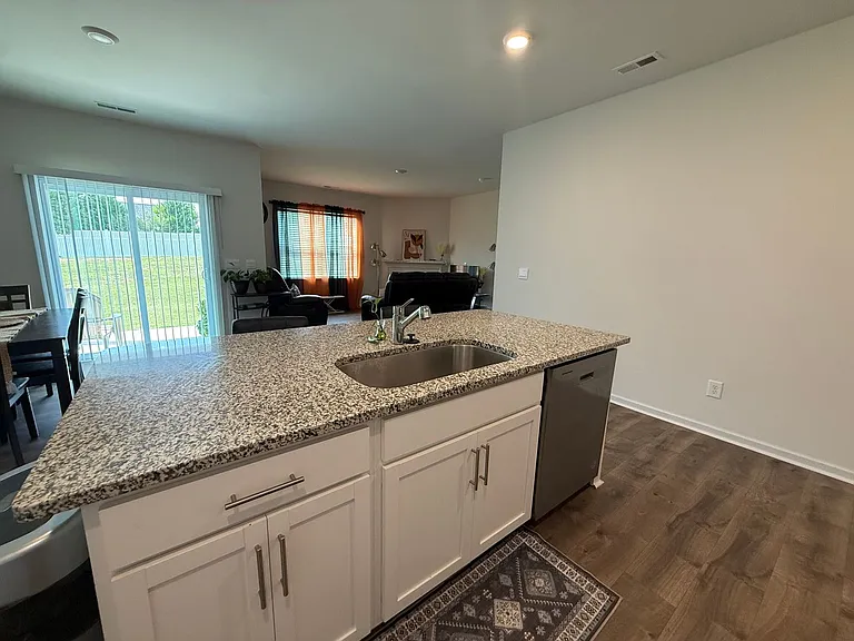 2502 Westwood Ave W — Photo 12