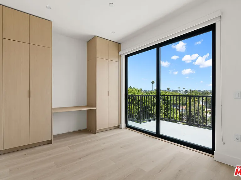 1808 Lincoln Blvd #405 — Photo 9